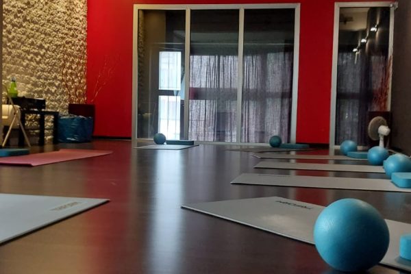 sala_olistica_palestra_l20_studio_shen_yoga_pilates_milano-04-12-23-35 3 sala_olistica_palestra_l20_studio_shen_yoga_pilates_milano-04-12-23-35 3